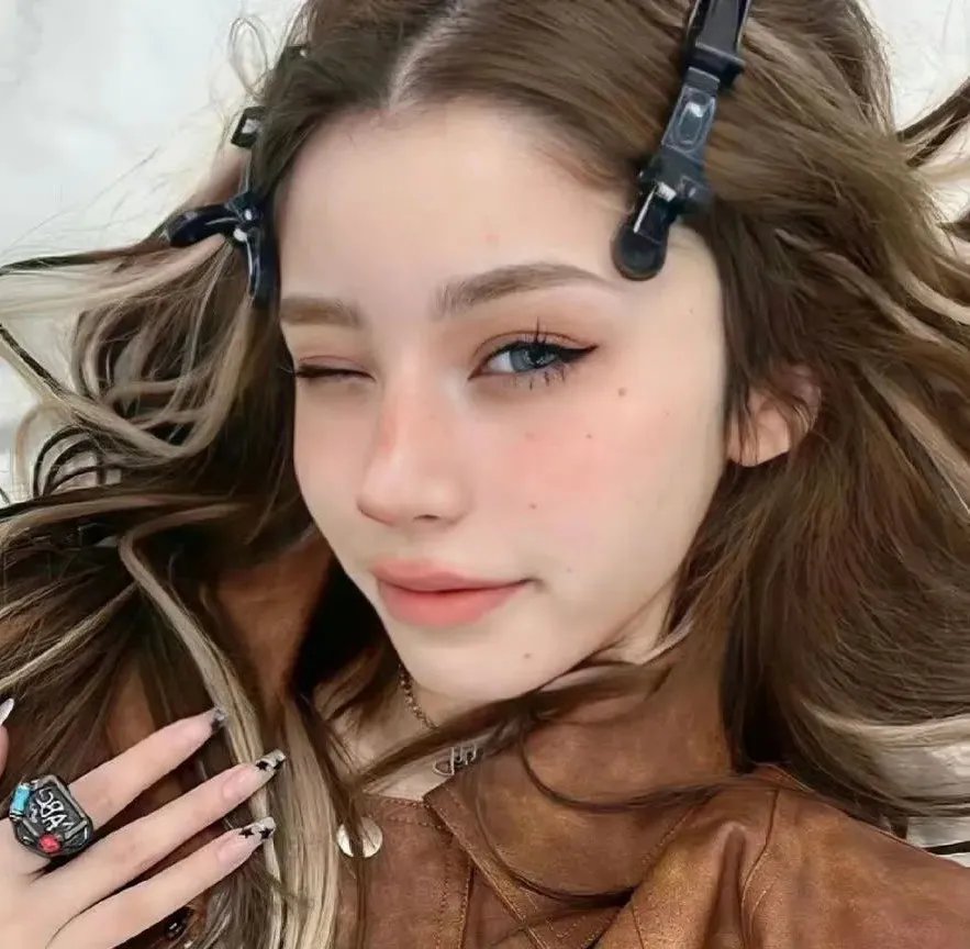红楼二尤